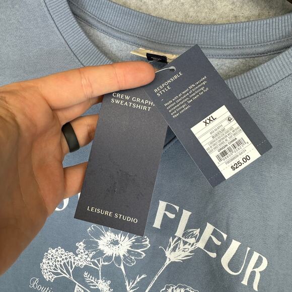 Universal Thread Leisure Studio Oversized Graphic Sweatshirt Women Size XXL Blue - Picture 14 of 15